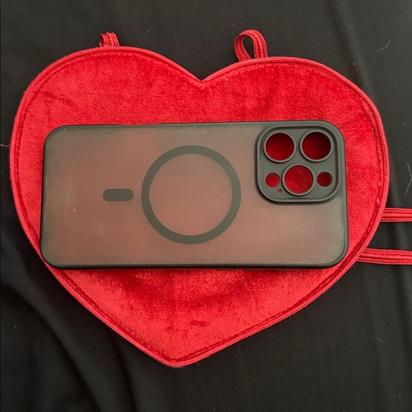 Free People Heart-Shaped Red Velvet Bag - Picture 5 of 5